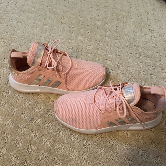 Pink Adidas - Picture 3 of 4